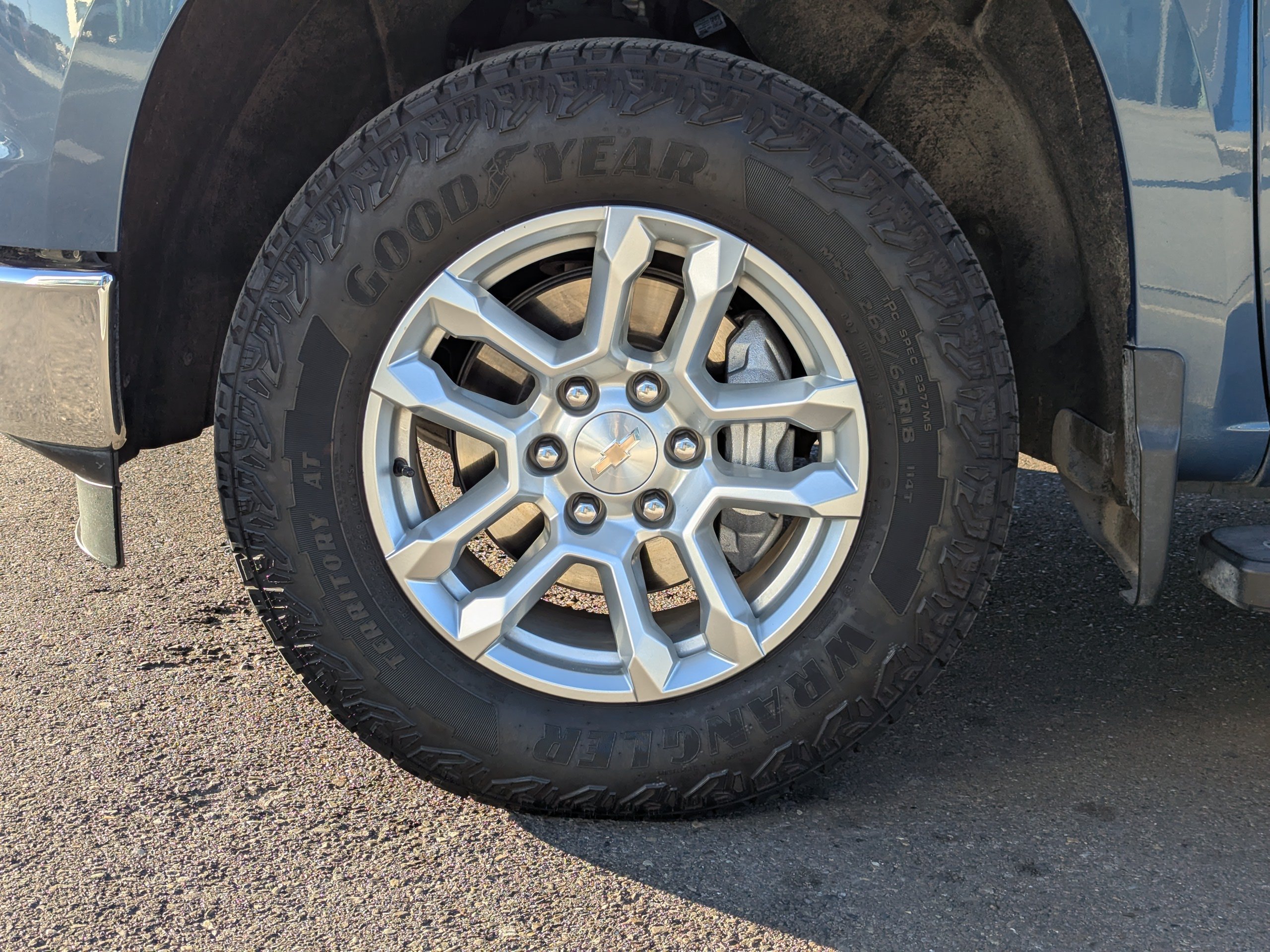 Certified 2024 Chevrolet Silverado 1500 LT AWD/4WD image 51