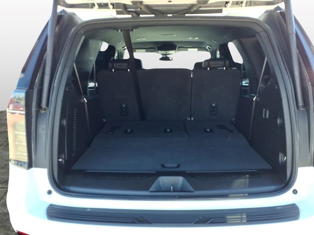 Used 2025 Chevrolet Tahoe LT AWD/4WD image 10