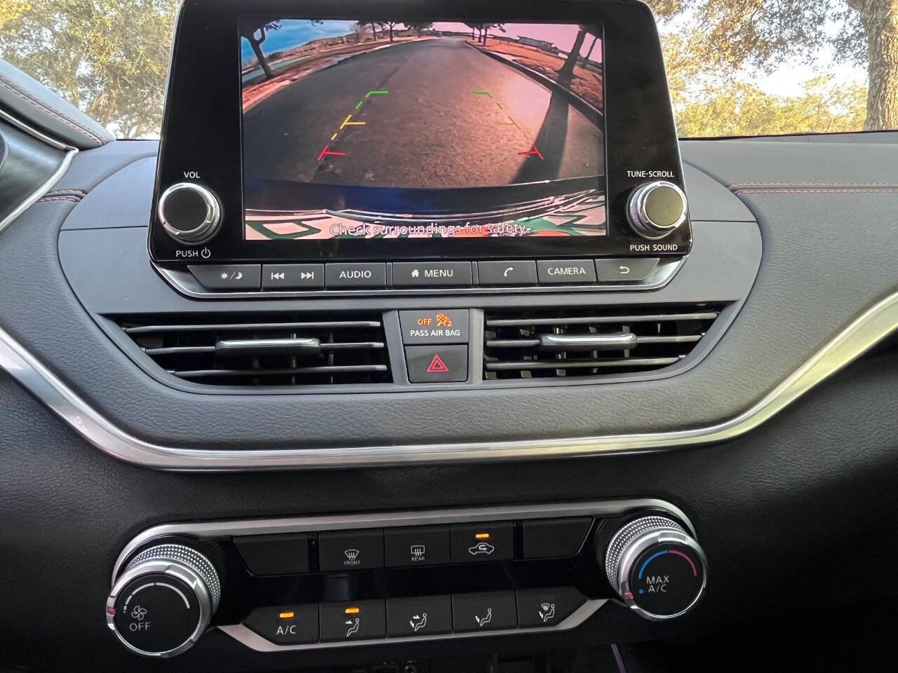 Used 2019 Nissan Altima 2.5 SR image 25