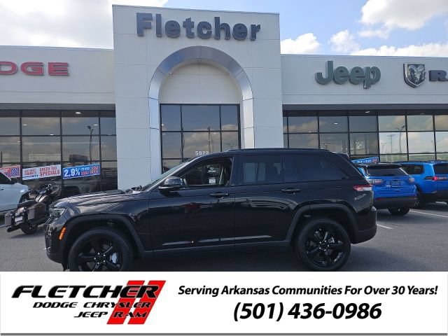 Certified 2023 Jeep Grand Cherokee Limited w/ Black Appearance Package