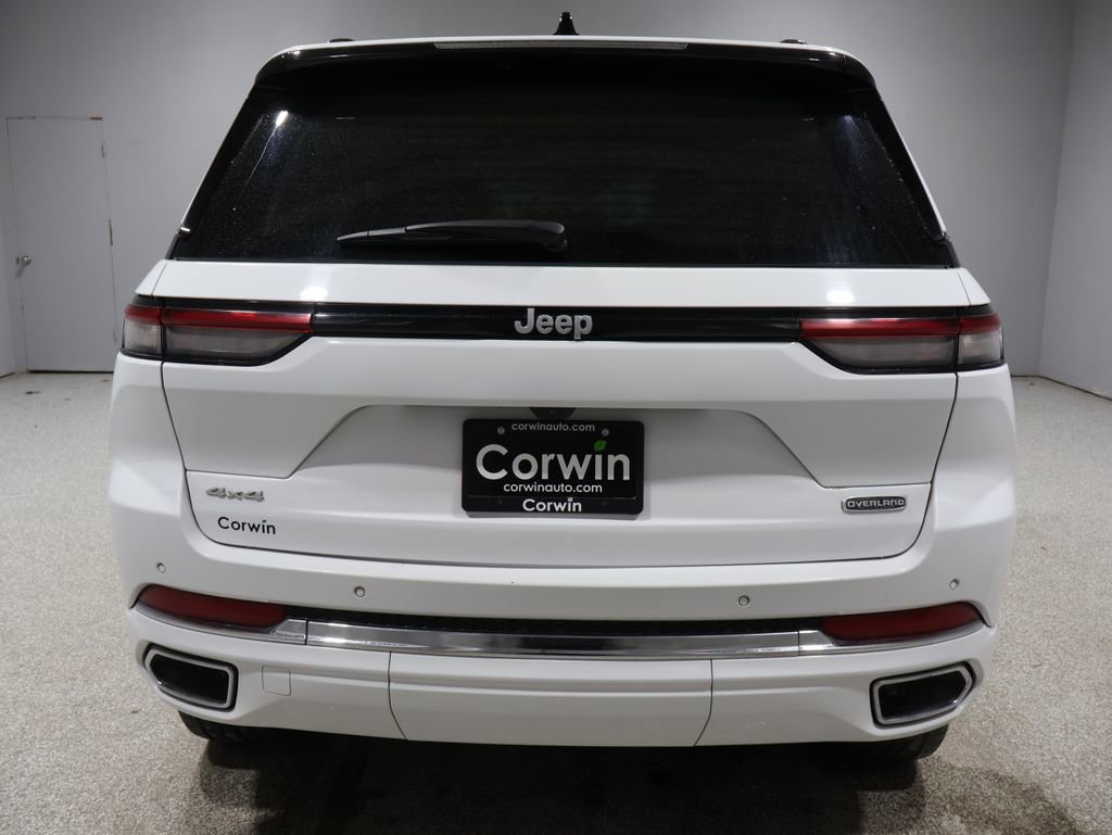 Certified 2024 Jeep Grand Cherokee Overland image 4