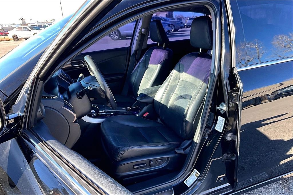 Used 2016 Honda Accord EX-L image 35