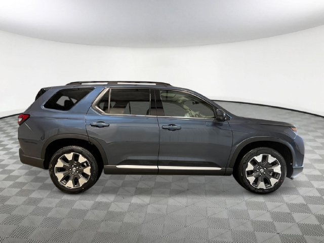 New 2026 Honda Pilot Touring image 7