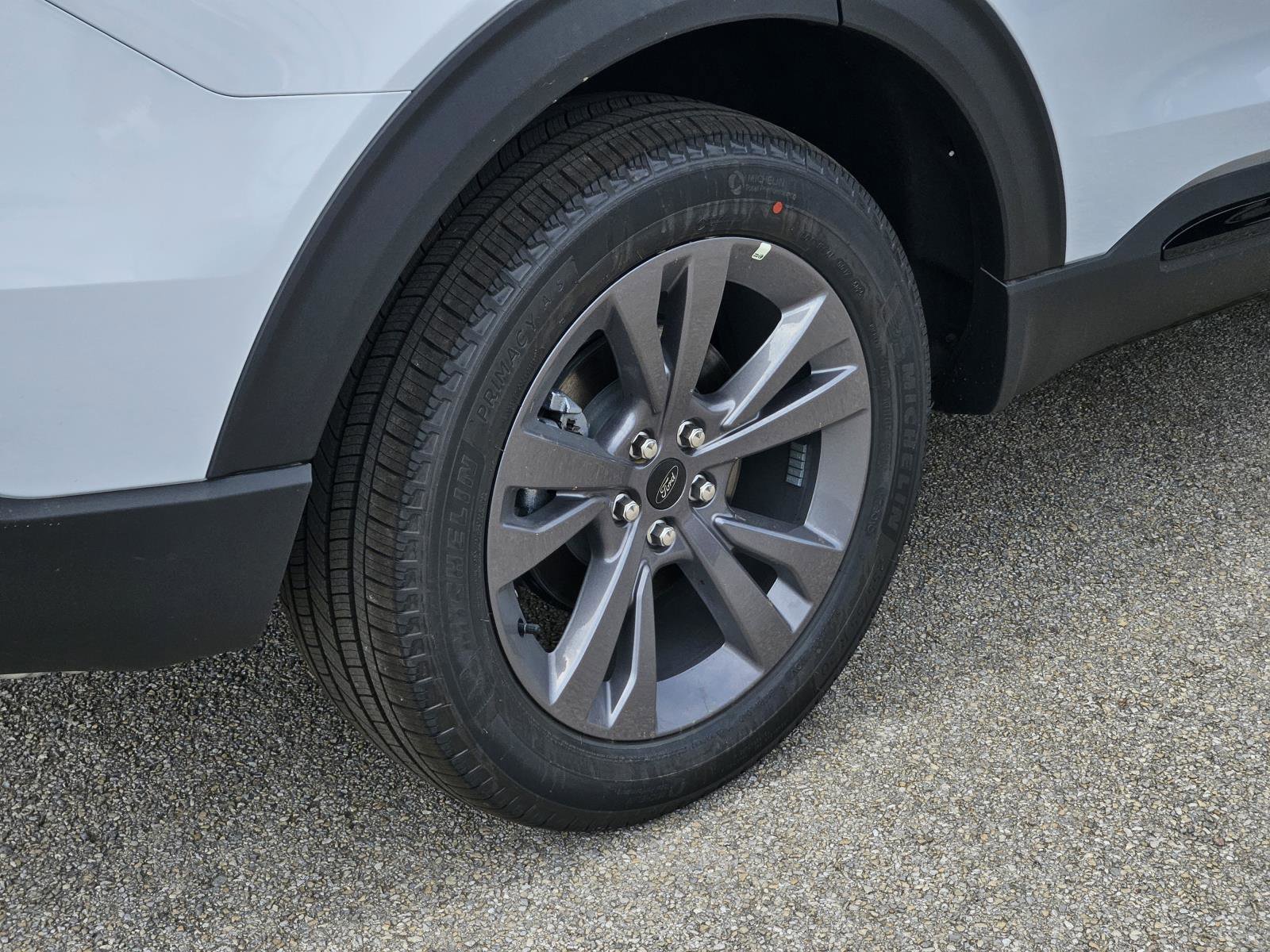 New 2026 Ford Explorer Active w/ Active Comfort Package image 7