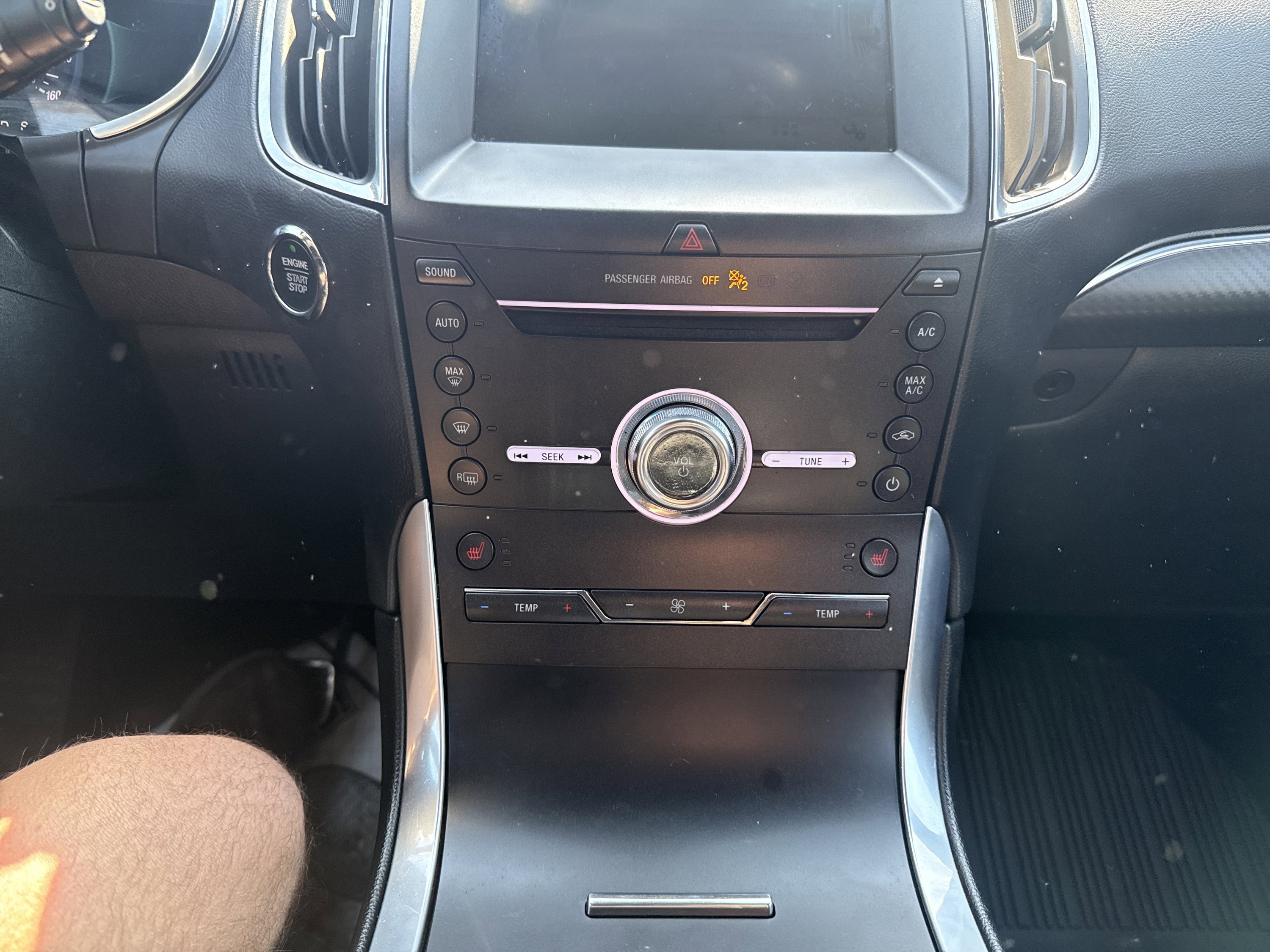 Used 2019 Ford Edge ST w/ Convenience Package AWD/4WD image 9