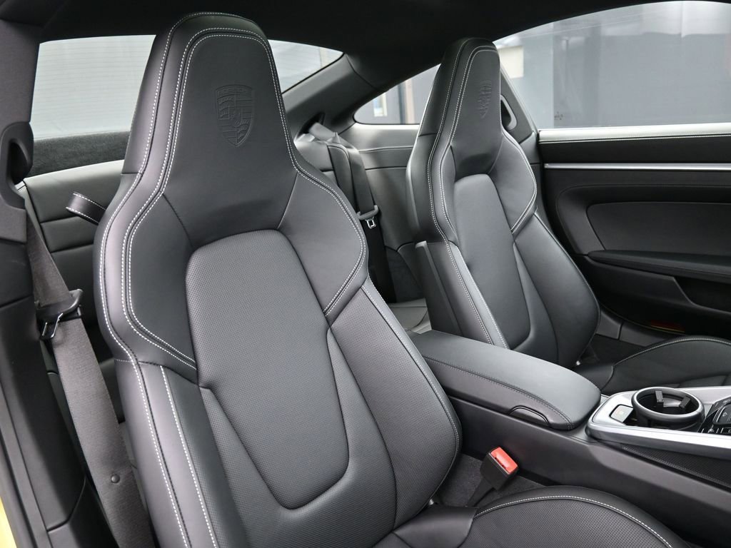 Certified 2025 Porsche 911 Carrera image 31
