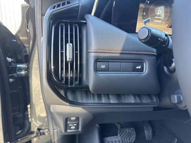 New 2026 Nissan Armada PRO-4X w/ Captain's Chari Seat Package image 27