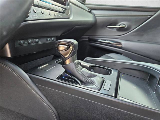 Used 2023 Lexus ES 250 w/ Premium Package AWD/4WD image 14