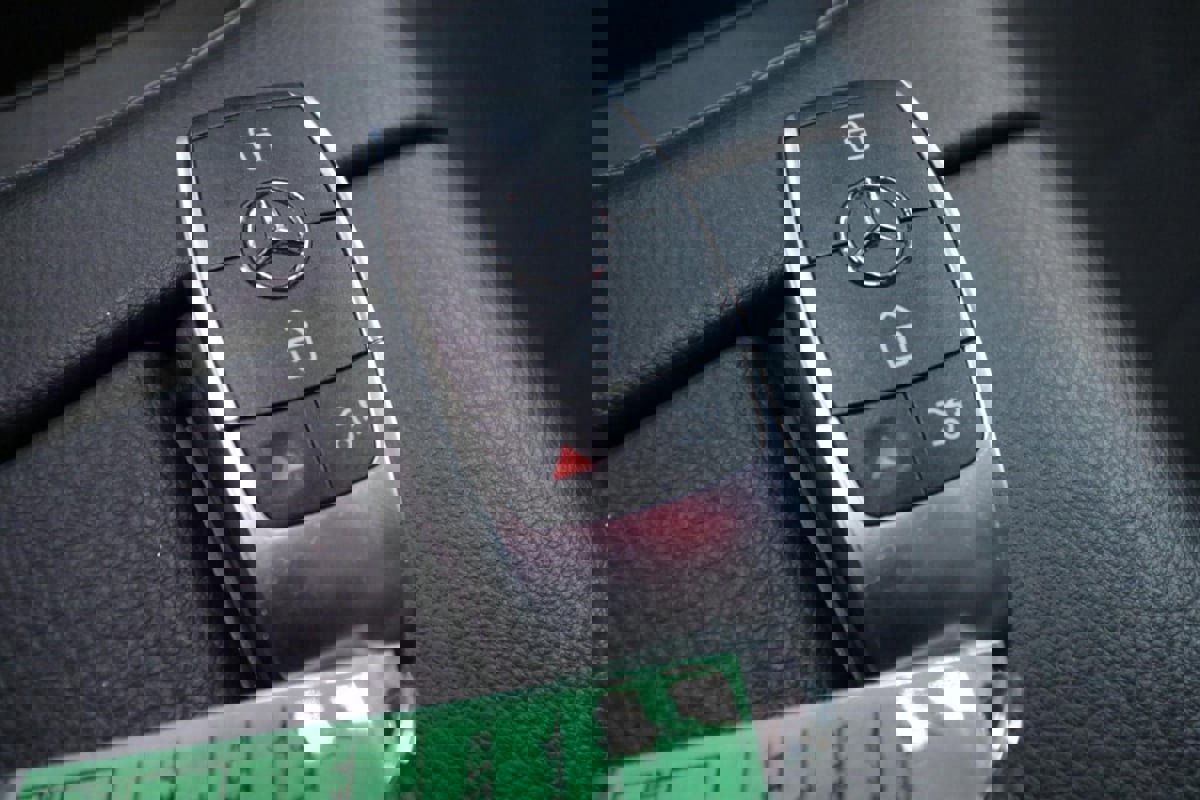 Used 2022 Mercedes-Benz GLE 350 4MATIC image 25