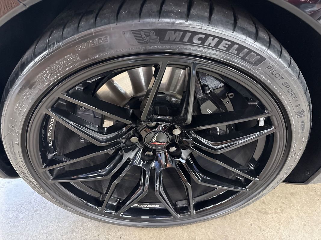 Used 2025 Chevrolet Corvette Z06 image 44