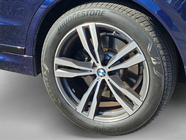 Used 2024 BMW X7 xDrive40i w/ M Sport Package image 16