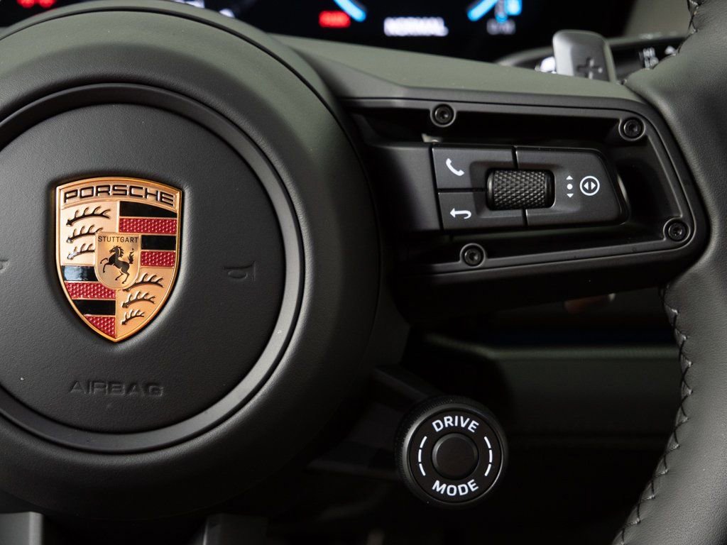 New 2026 Porsche Panamera image 11