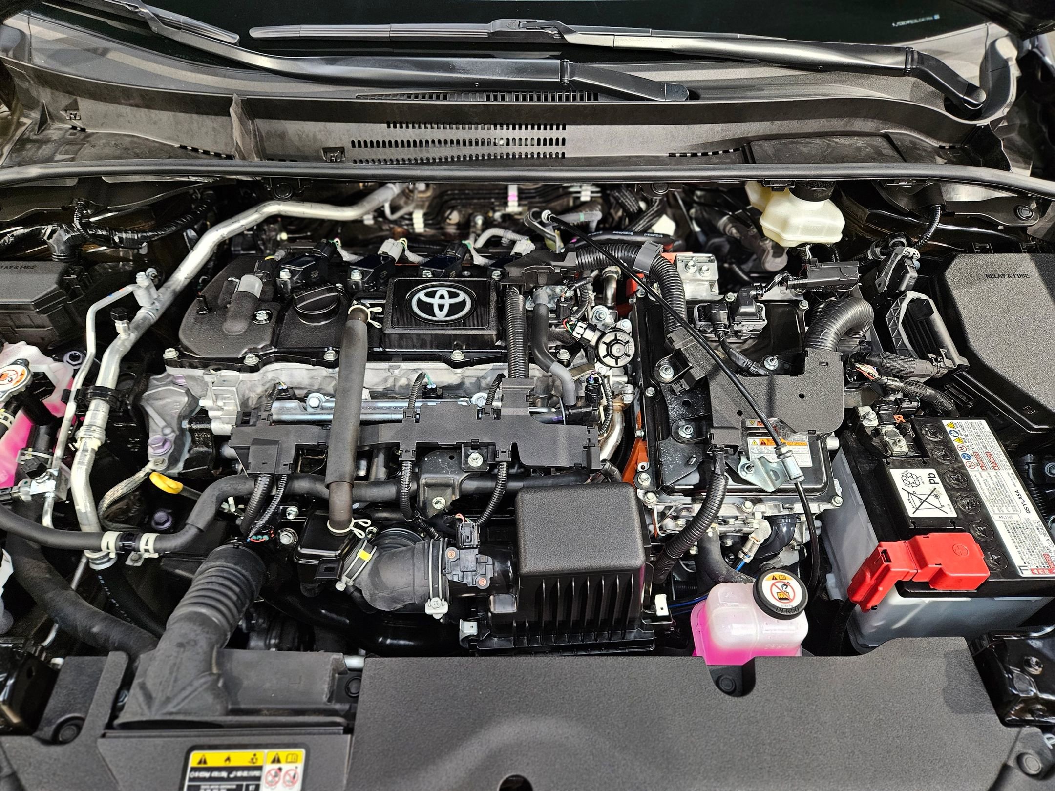 Used 2025 Toyota Corolla LE image 19