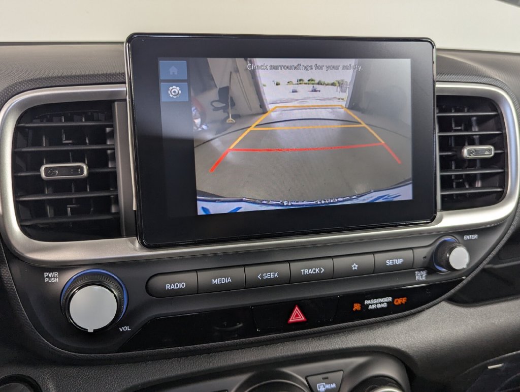 New 2026 Hyundai Venue SEL FWD image 19