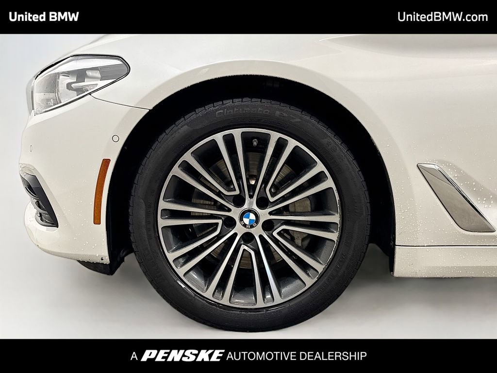 Used 2019 BMW 540i RWD image 2