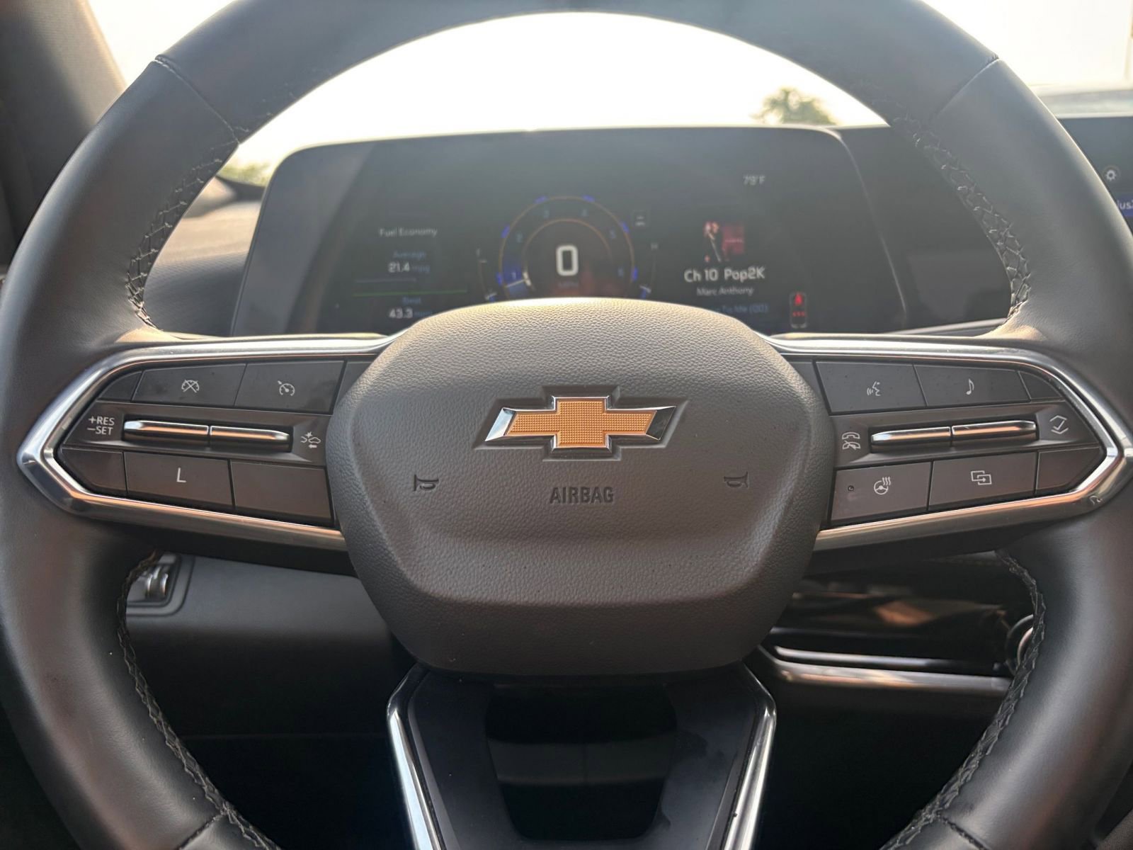 Used 2025 Chevrolet Equinox LT FWD image 29