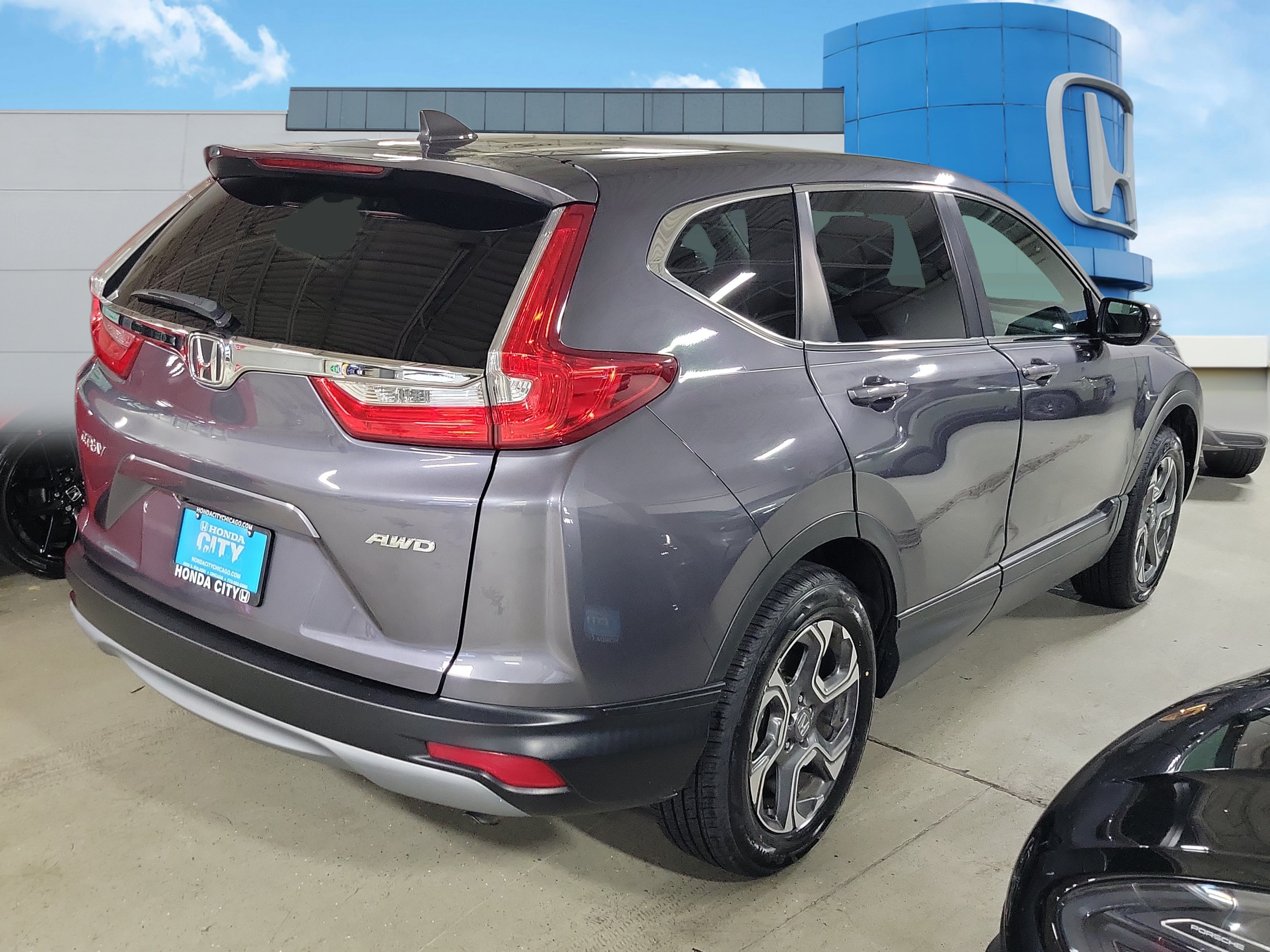 Used 2018 Honda CR-V EX image 5