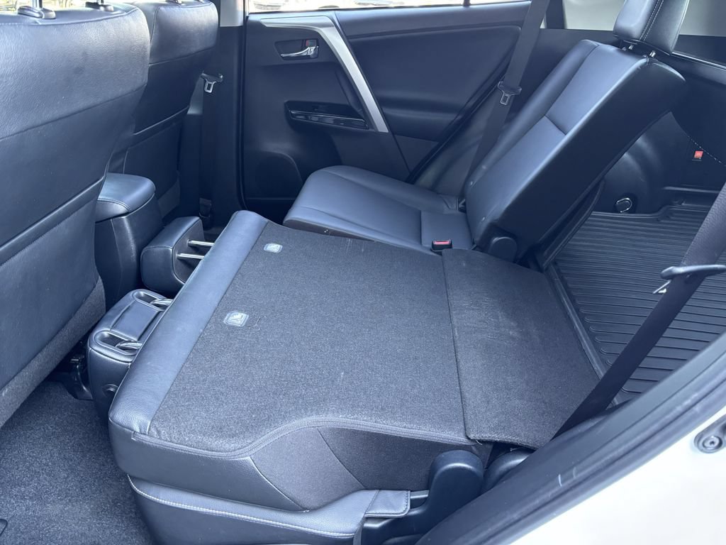 Used 2018 Toyota RAV4 Limited w/ Advanced Technology Package FWD image 25