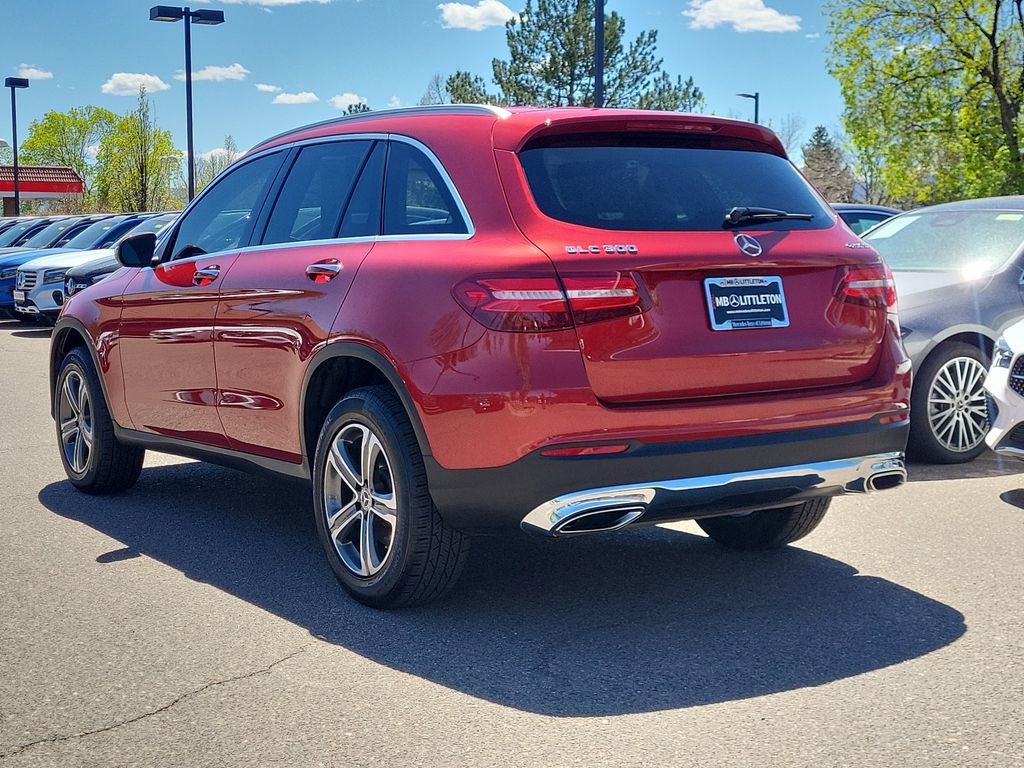 Used 2019 Mercedes-Benz GLC 300 4MATIC image 5