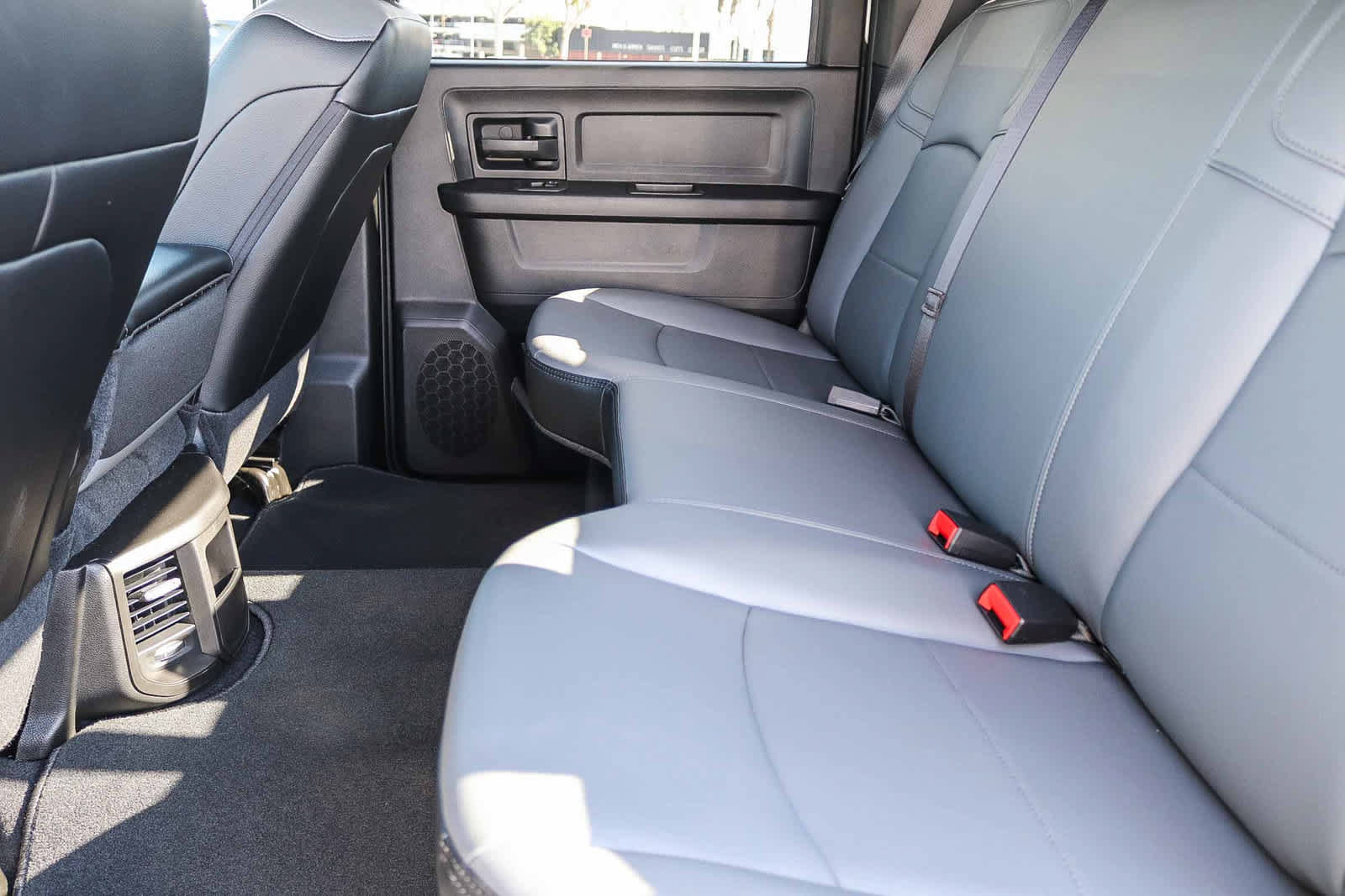 New 2027 RAM 3500 Tradesman AWD/4WD image 19