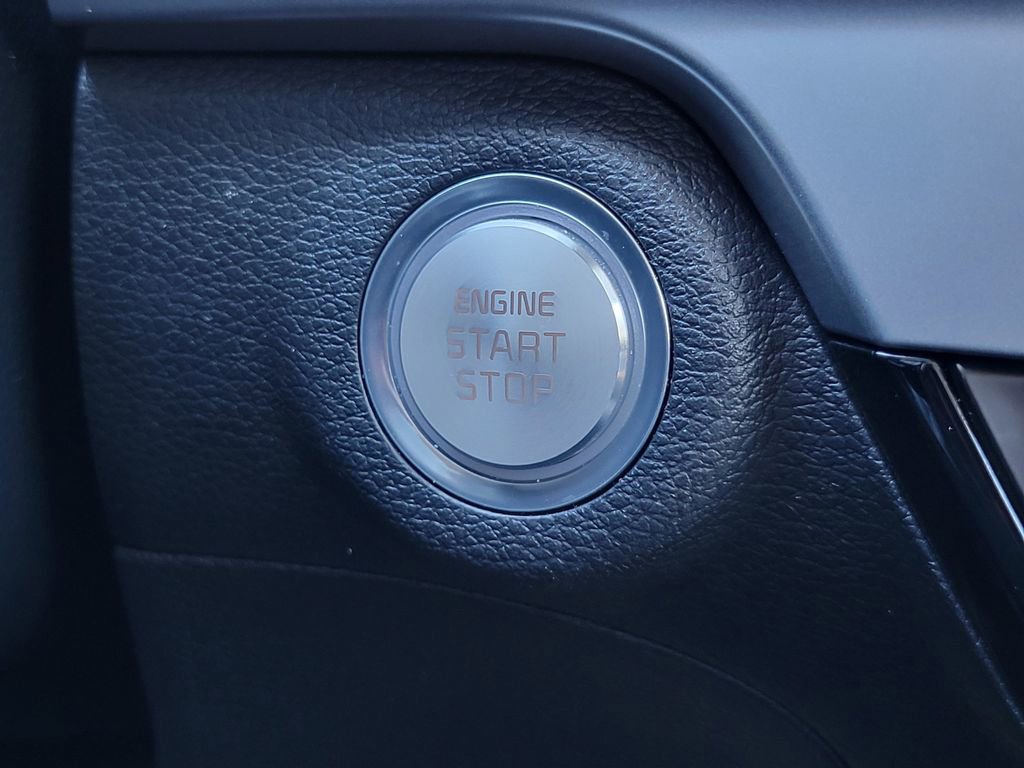 Used 2024 Kia Telluride EX w/ EX Captain's Chair Package image 37