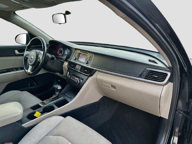 Used 2017 Kia Optima LX FWD image 27