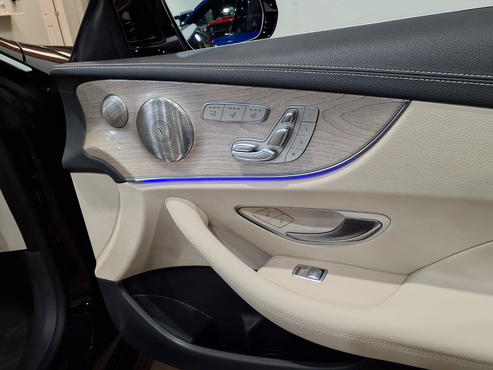 Used 2022 Mercedes-Benz E 450 4MATIC Cabriolet image 20