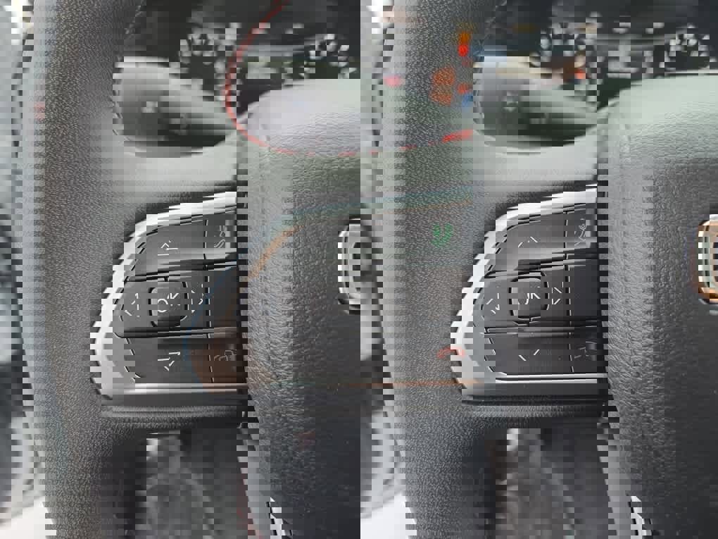 Used 2024 Jeep Compass Trailhawk image 14