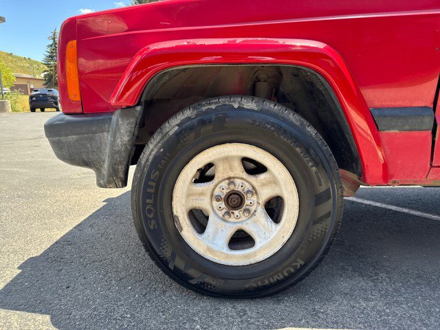 Used 2001 Jeep Cherokee Sport image 11
