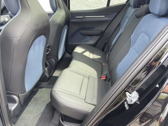 New 2026 Volvo EX30 Plus w/ Climate Package AWD/4WD image 17