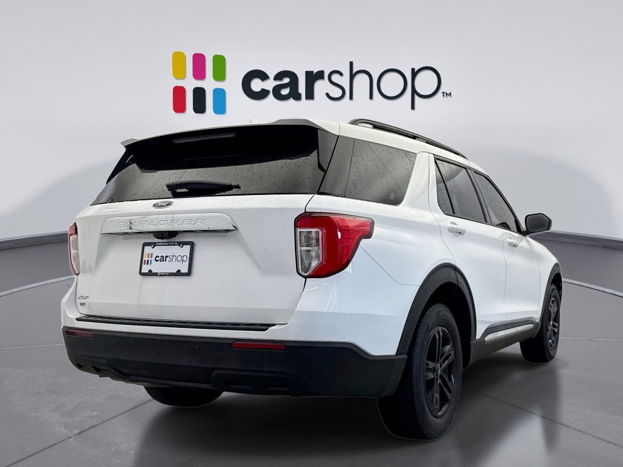 Used 2022 Ford Explorer XLT image 5
