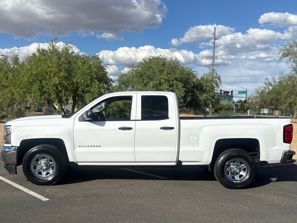 Used 2018 Chevrolet Silverado 1500 LS w/ Trailering Package RWD image 2