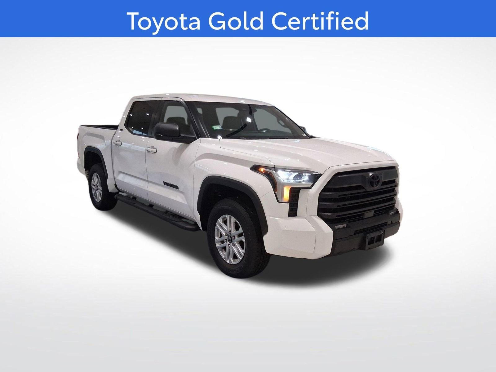 Used 2025 Toyota Tundra SR5 w/ SR5 Premium Package image 2