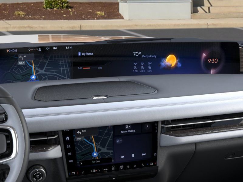 New 2026 Lincoln Navigator L Black Label AWD/4WD image 14