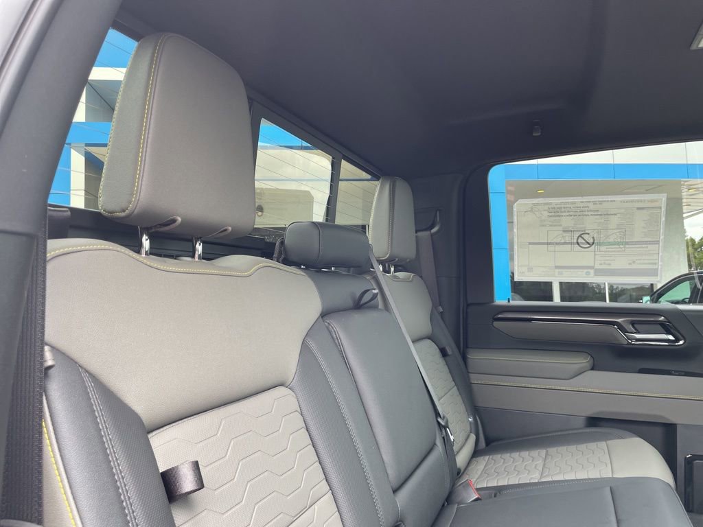 New 2026 Chevrolet Silverado 2500 ZR2 AWD/4WD image 31
