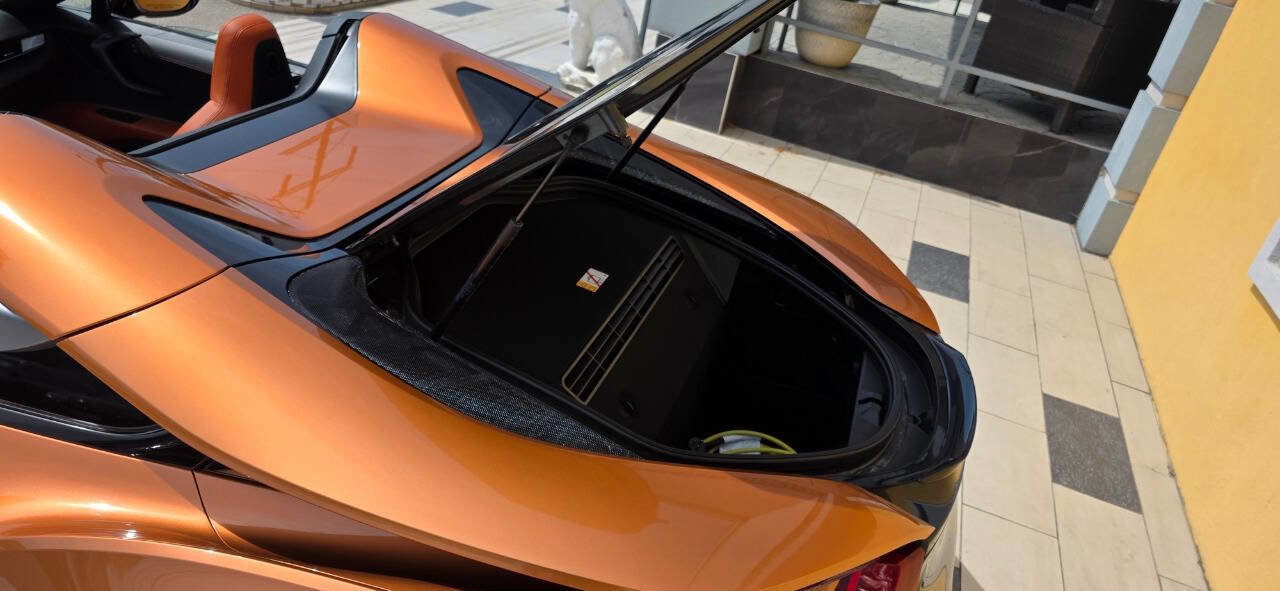 Used 2019 BMW i8 Roadster image 42