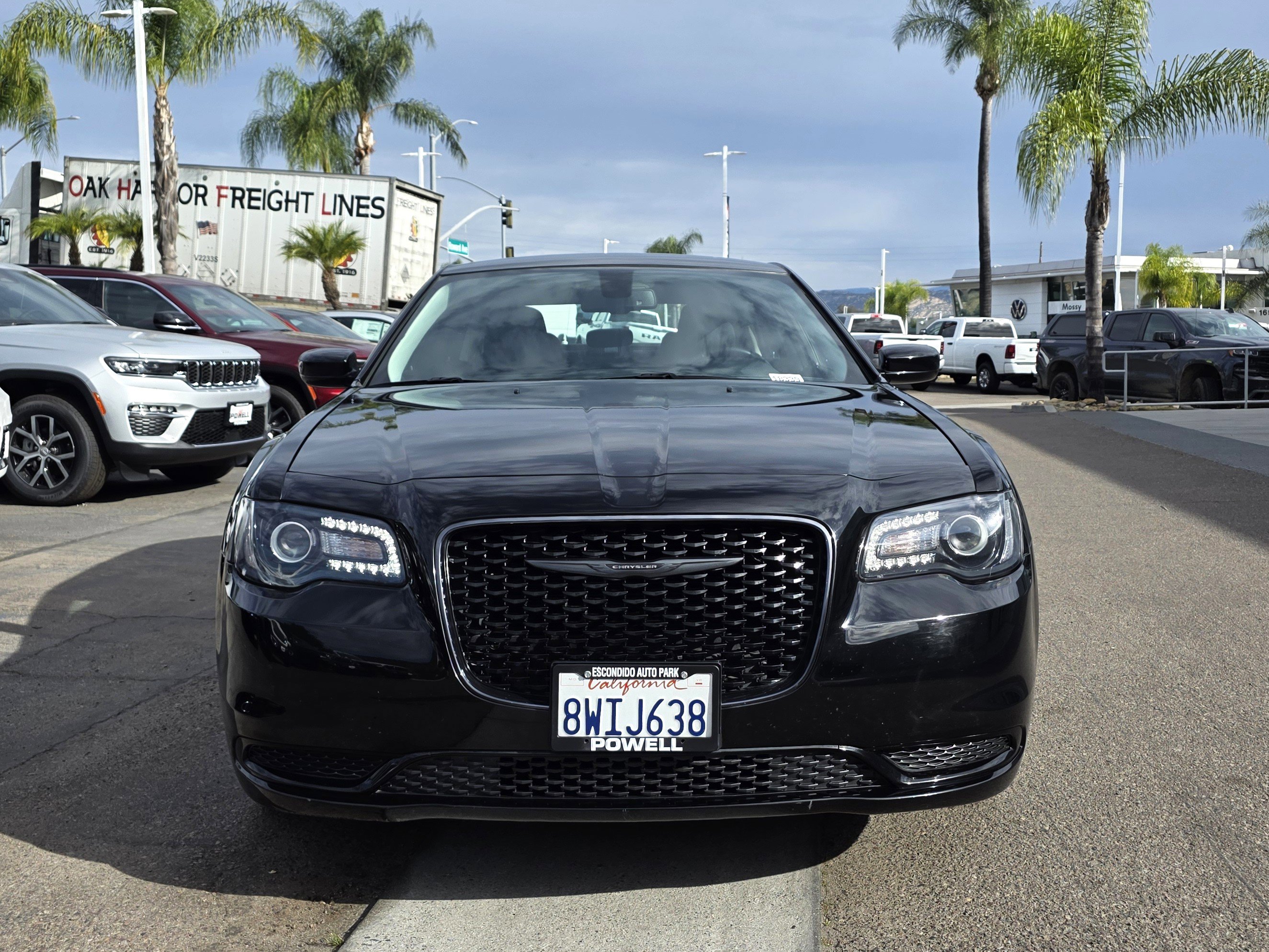 Certified 2021 Chrysler 300 Touring w/ Sport Appearance Package image 7