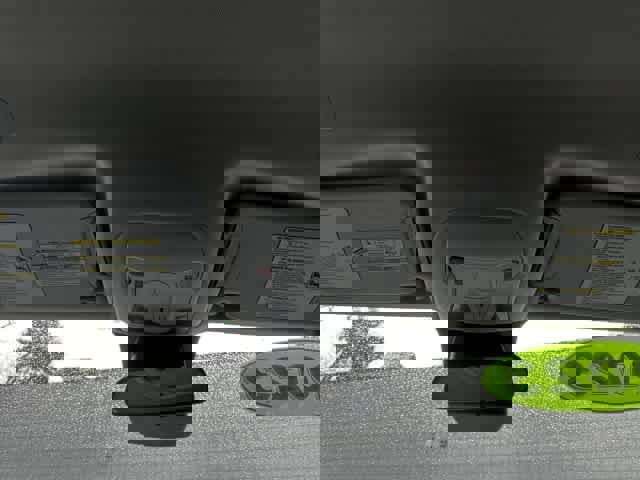 Used 2023 Jeep Renegade Latitude AWD/4WD image 30