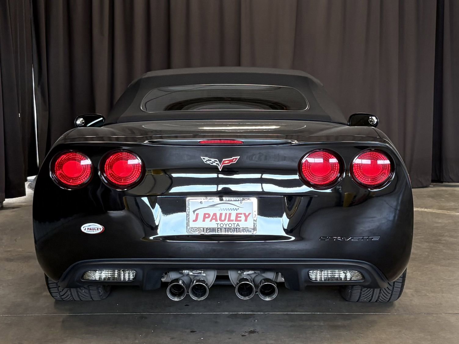 Used 2008 Chevrolet Corvette Convertible w/ Preferred Equipment Group RWD image 24
