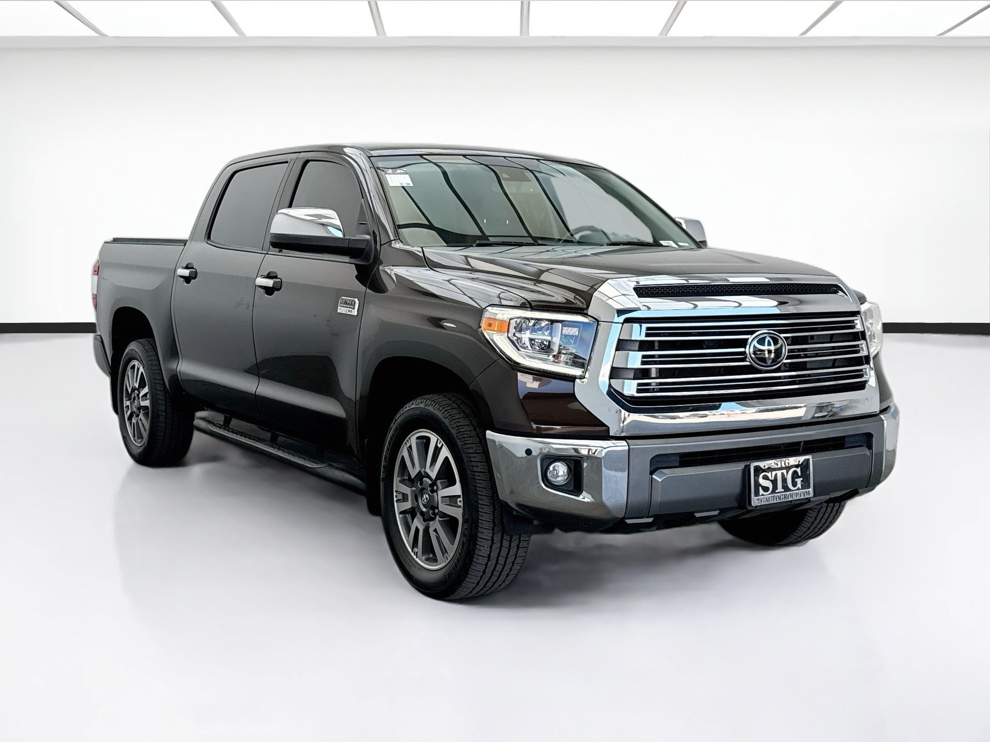 Used 2021 Toyota Tundra 1794 Edition AWD/4WD image 3