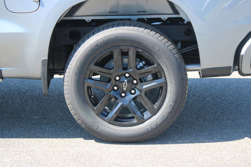 New 2026 Chevrolet Silverado 1500 RST w/ Safety Package AWD/4WD image 18
