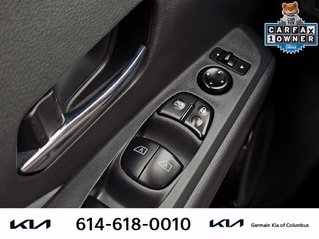 Used 2021 Nissan Kicks SR w/ SR Premium Package FWD image 25