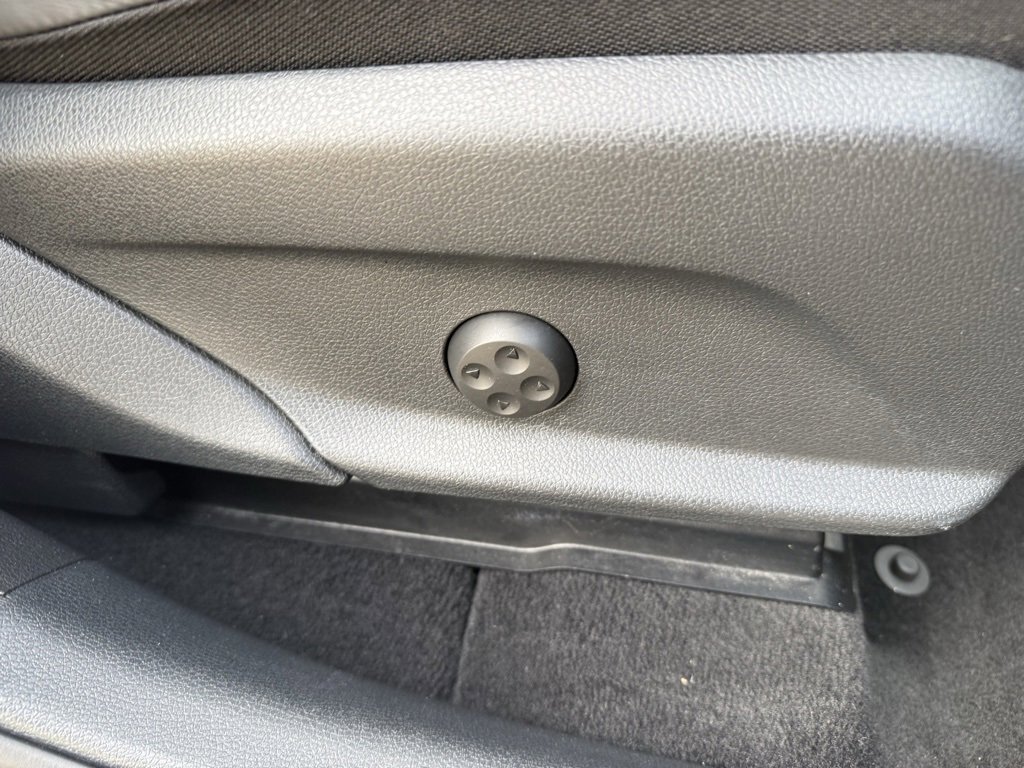 Used 2020 Mercedes-Benz GLC 63 AMG 4MATIC Coupe image 45