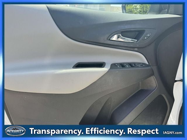 Used 2024 Chevrolet Equinox LS w/ Driver Confidence II Package AWD/4WD image 15