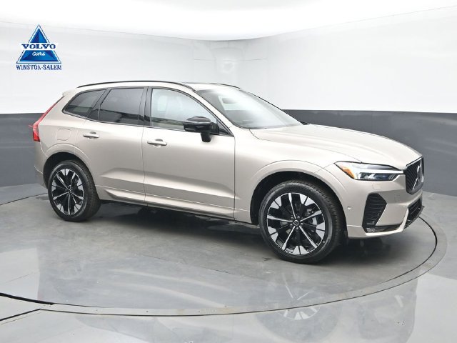 New 2026 Volvo XC60 B5 Plus w/ Protection Package Premier