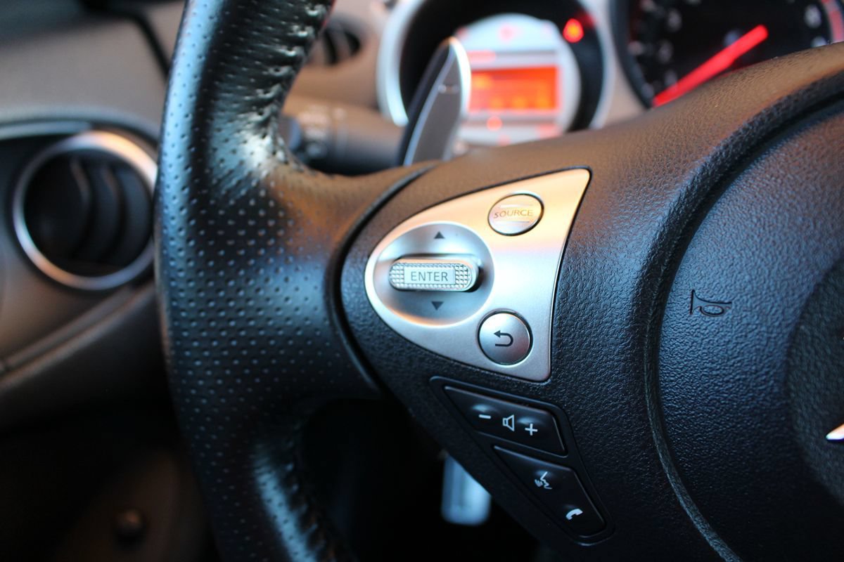 Used 2010 Nissan 370Z Touring w/ Sport Pkg RWD image 14