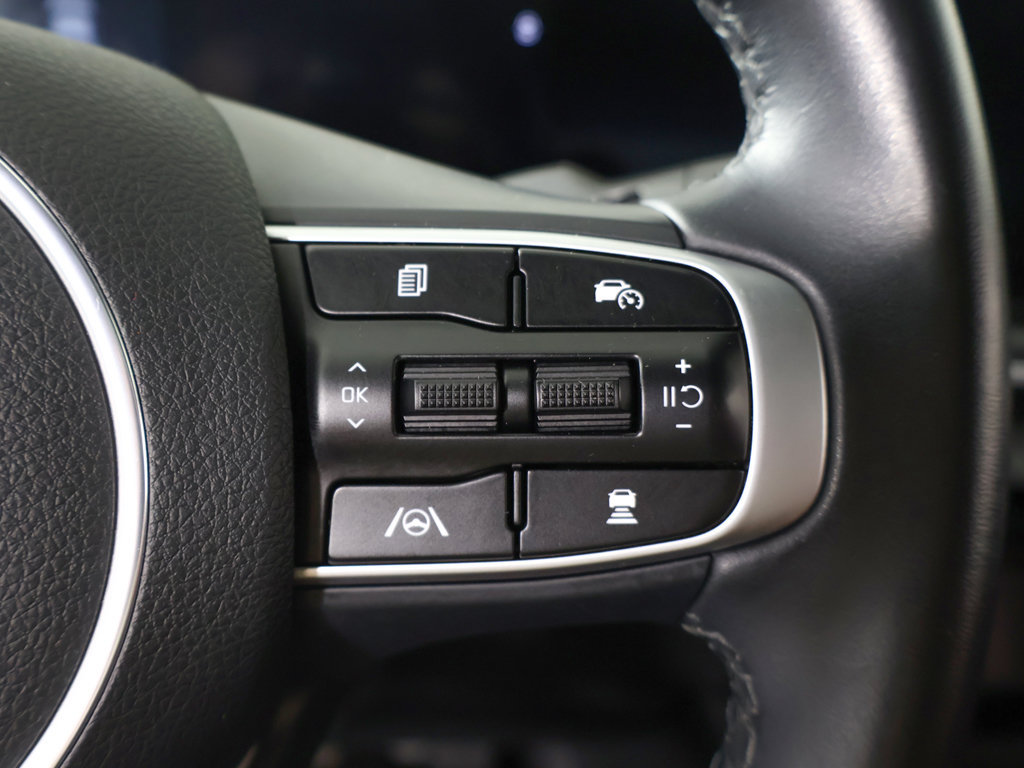 Used 2025 Kia K5 GT-Line w/ GT-Line Premium Package FWD image 45