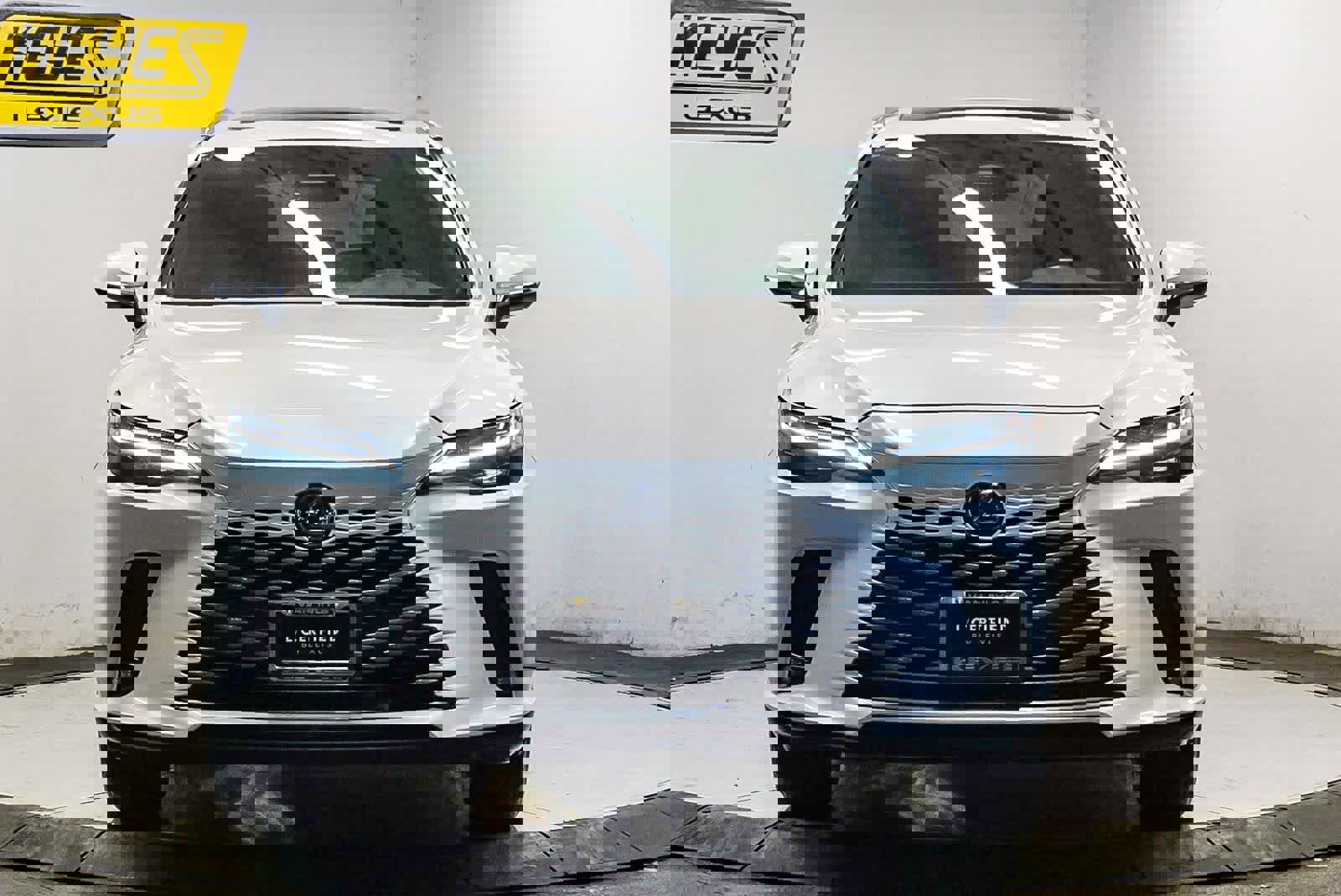 Used 2024 Lexus RX 350 FWD w/ Technology Package image 6