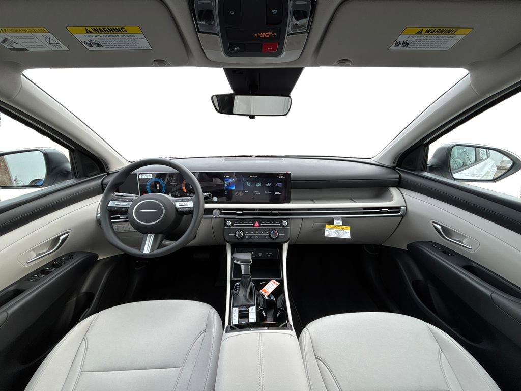 New 2026 Hyundai Tucson SE image 9