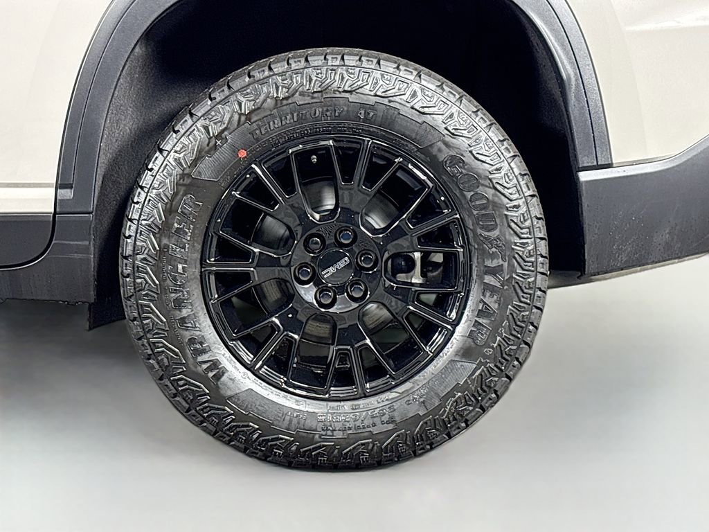 New 2026 GMC Acadia AT4 w/ Luxury Package image 34